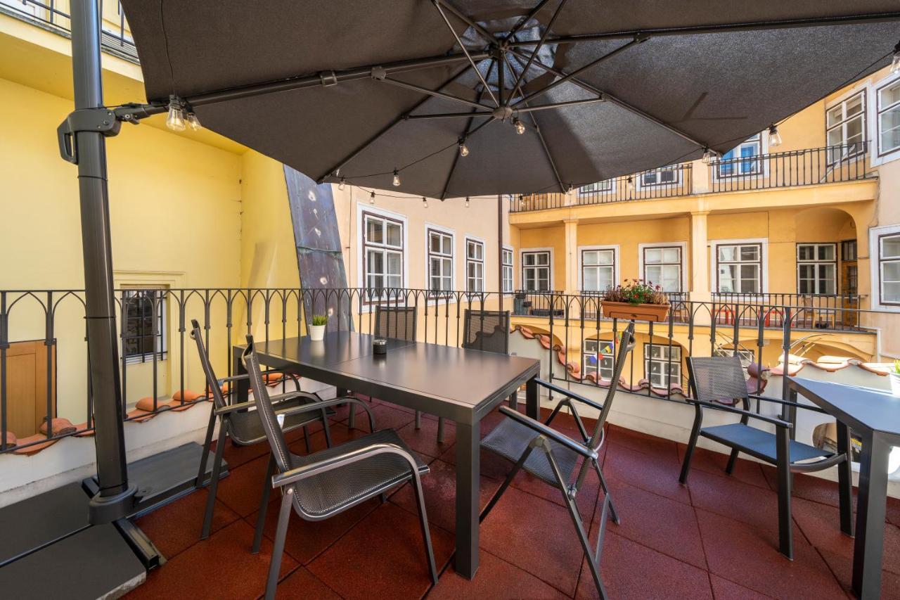Old Town - Aparthotel Michalska Praag Buitenkant foto