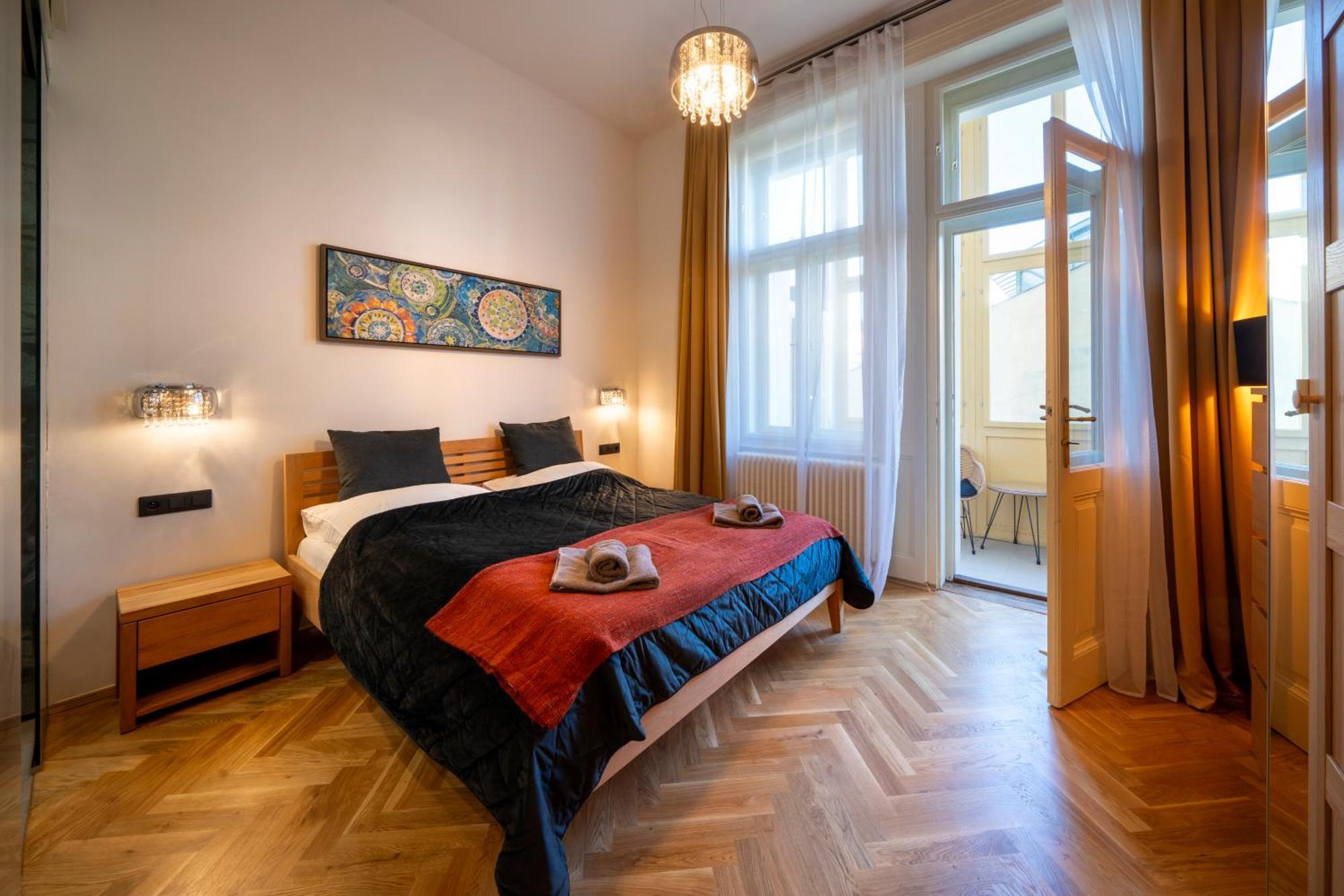 Old Town - Aparthotel Michalska Praag Buitenkant foto