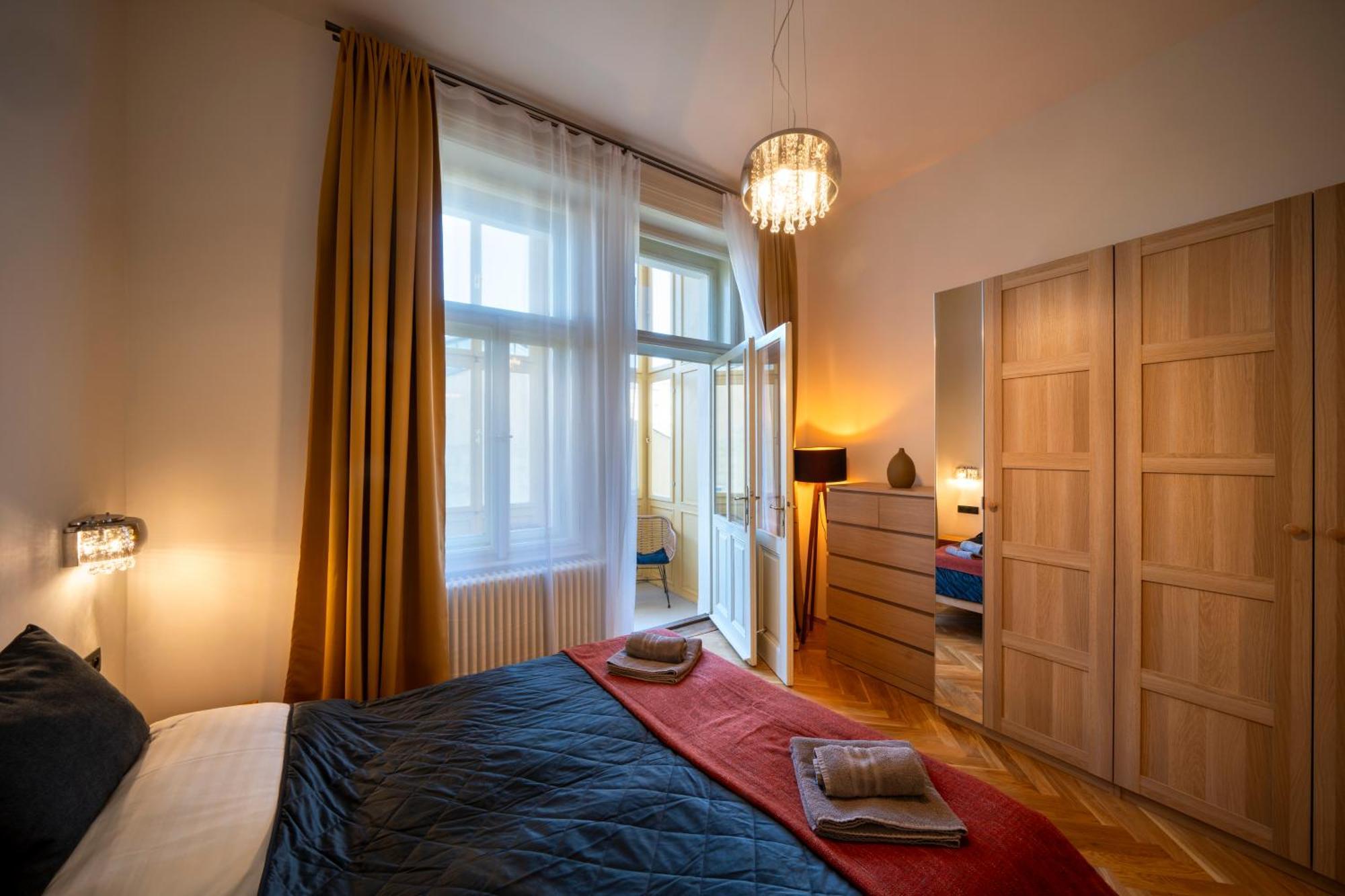 Old Town - Aparthotel Michalska Praag Buitenkant foto